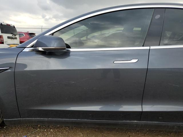 Photo 7 from auction – 2018 TESLA MODEL 3 with VIN 5YJ3E1EB5JF073012