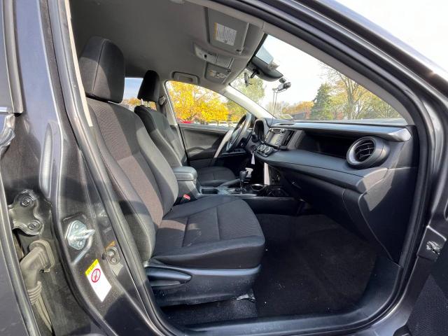 Photo 5 from auction – 2018 TOYOTA RAV4 LE with VIN JTMBFREV3JJ209390