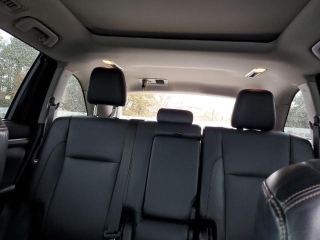 Photo 10 from auction – 2018 TOYOTA HIGHLANDER with VIN 5TDDZRFHXJS809156