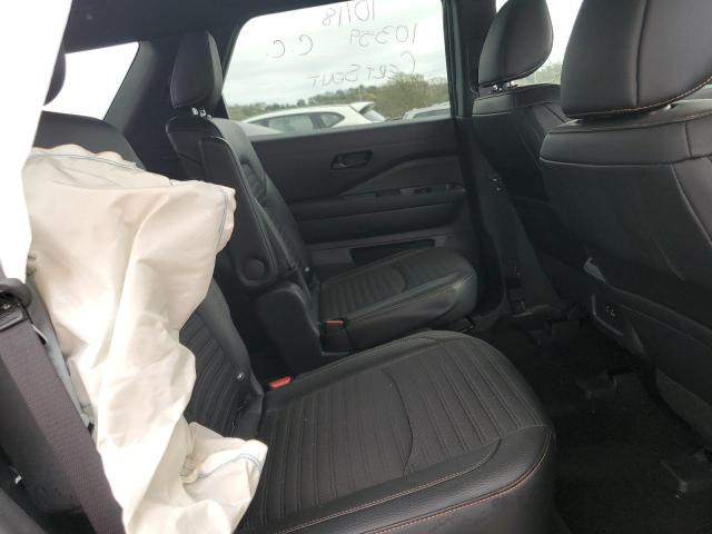 Photo 10 from auction – 2024 NISSAN PATHFINDER with VIN 5N1DR3BD6RC263013