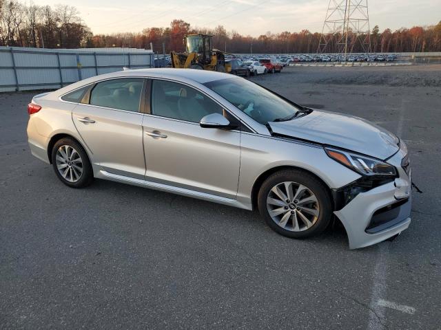 Photo 4 from auction – 2016 HYUNDAI SONATA SPO with VIN 5NPE34AF5GH274380