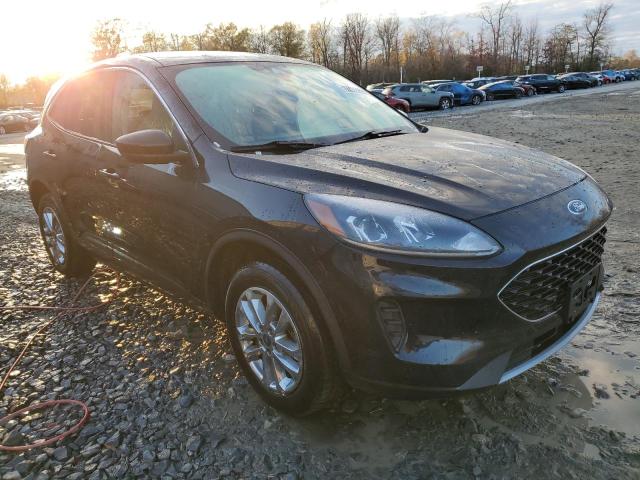 Photo 4 from auction – 2020 FORD ESCAPE SE with VIN 1FMCU9G6XLUA95384
