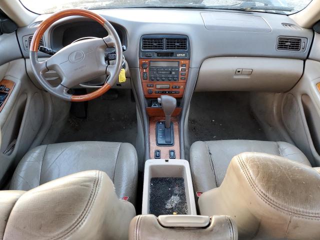 Photo 8 from auction – 2000 LEXUS ES 300 with VIN JT8BF28G5Y0282957