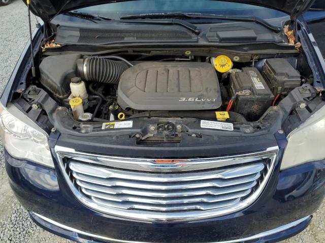 Photo 12 from auction – 2015 CHRYSLER TOWN & COU with VIN 2C4RC1BG4FR539640