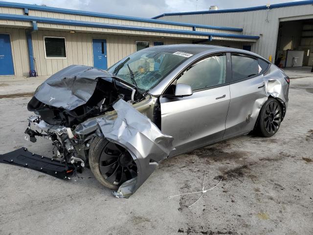 TESLA MODEL Y 2024 with VIN 7SAYGDEF2RA318526 - Photo from auction