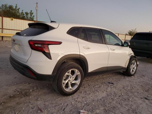 Photo 3 from auction – 2024 CHEVROLET TRAX LS with VIN KL77LFE25RC029733