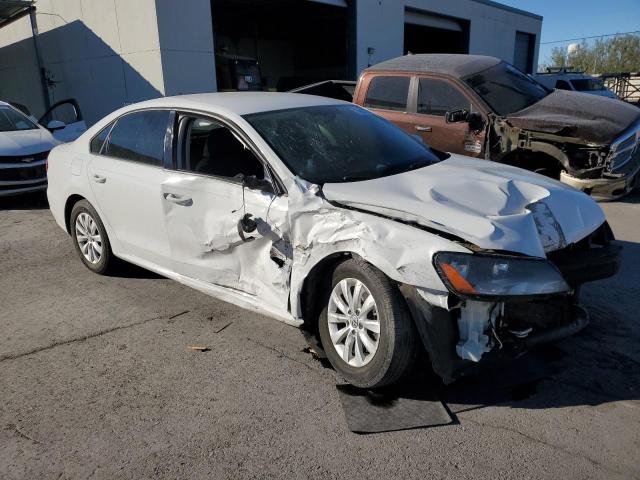 Photo 4 from auction – 2013 VOLKSWAGEN PASSAT S with VIN 1VWAP7A30DC081794