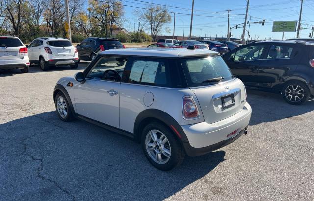 Photo 3 from auction – 2011 MINI COOPER with VIN WMWSU3C53BT098624