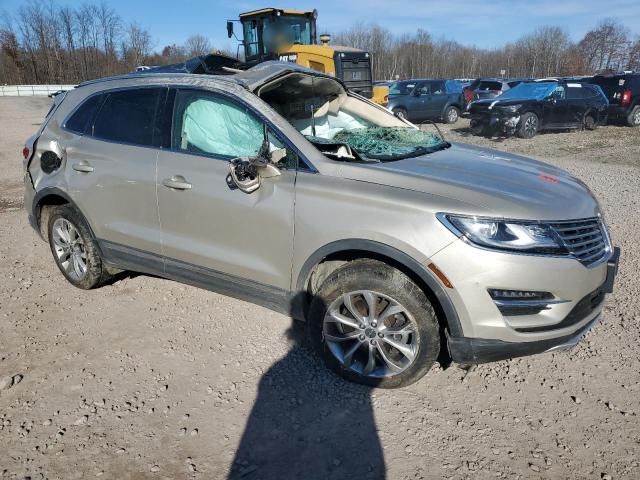Photo 4 from auction – 2017 LINCOLN MKC SELECT with VIN 5LMCJ2D98HUL34031