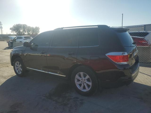 Photo 2 from auction – 2013 TOYOTA HIGHLANDER with VIN 5TDBK3EH8DS252407