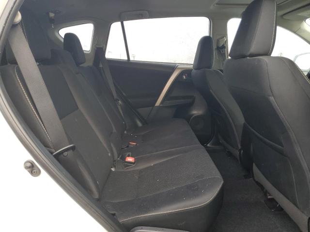 Photo 11 from auction – 2015 TOYOTA RAV4 XLE with VIN 2T3WFREV6FW204789