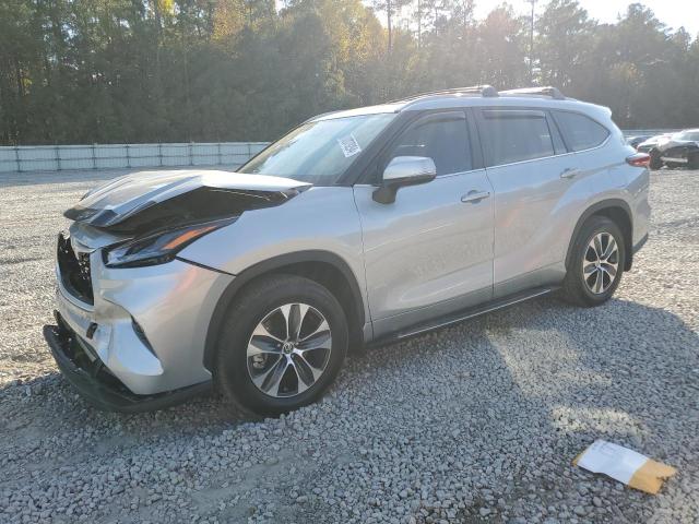 TOYOTA HIGHLANDER 2023 with VIN 5TDKDRBHXPS014175 - Photo from auction