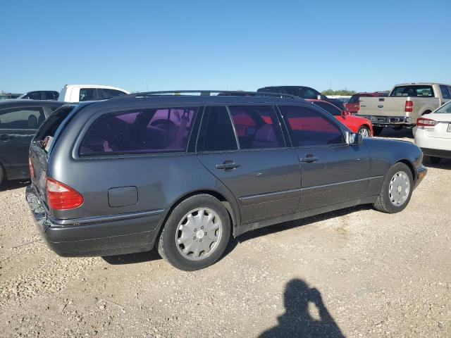 Photo 3 from auction – 1998 MERCEDES-BENZ E 320 with VIN WDBJH65F5WA577881