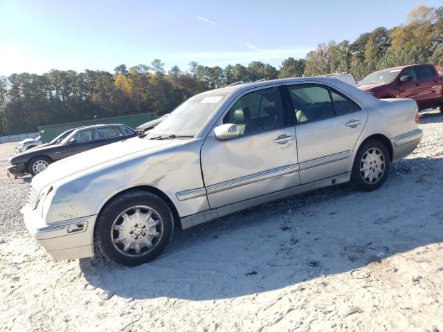 MERCEDES-BENZ E 320 2000 with VIN WDBJF65J4YA984233 - Photo from auction
