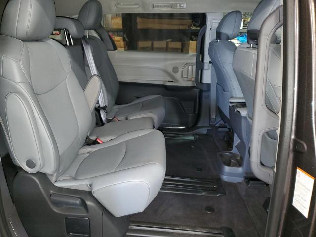 Photo 11 from auction – 2024 TOYOTA SIENNA XLE with VIN 5TDYRKEC3RS213946