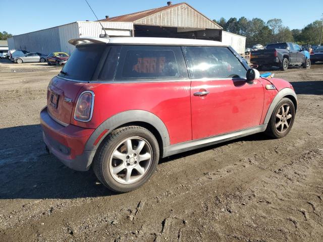 Photo 3 from auction – 2010 MINI COOPER S with VIN WMWMF7C5XATZ72363