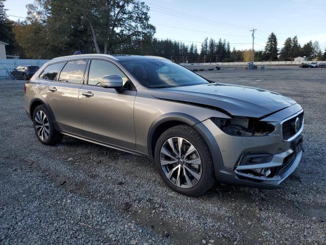 Photo 4 from auction – 2021 VOLVO V90 CROSS with VIN YV4A22NL4M1137484