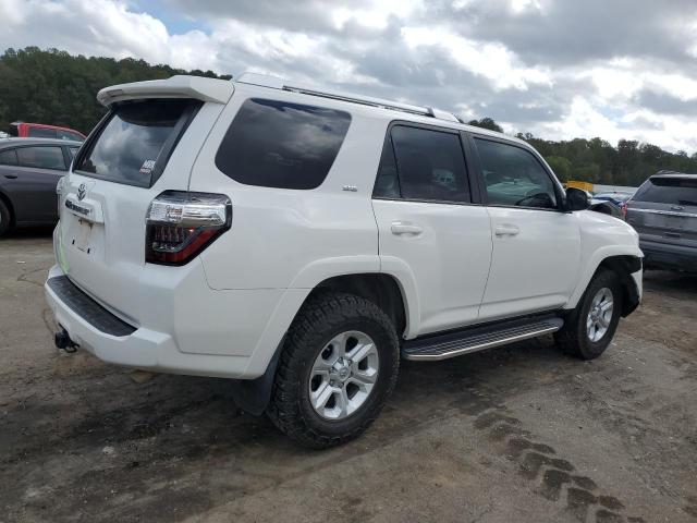 Photo 3 from auction – 2016 TOYOTA 4RUNNER SR with VIN JTEZU5JRXG5130057