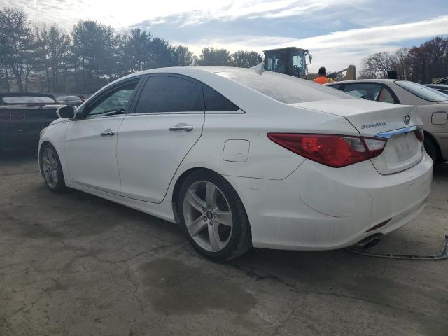 Photo 2 from auction – 2011 HYUNDAI SONATA SE with VIN 5NPEC4AB1BH197478