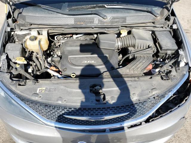Photo 12 from auction – 2017 CHRYSLER PACIFICA L with VIN 2C4RC1CG8HR723528