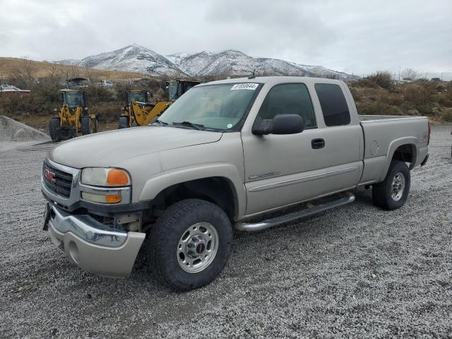 GMC SIERRA K25 2005 with VIN 1GTHK29U25E195902 - Photo from auction
