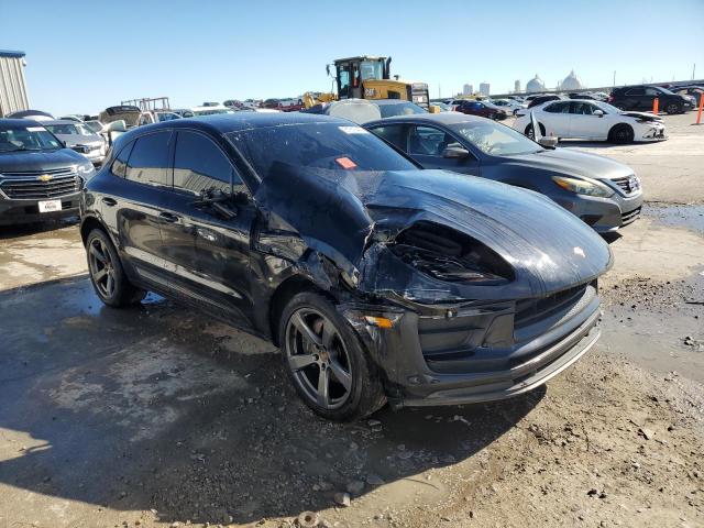 Photo 4 from auction – 2022 PORSCHE MACAN with VIN WP1AA2A5XNLB02014