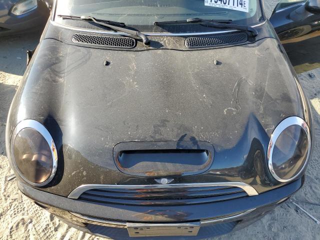 Photo 11 from auction – 2005 MINI COOPER S with VIN WMWRE33585TL12037