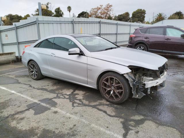 Photo 4 from auction – 2012 MERCEDES-BENZ E 350 with VIN WDDKJ5KB3CF173701