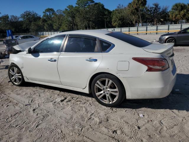 Photo 2 from auction – 2013 NISSAN ALTIMA 3.5 with VIN 1N4BL3AP7DN444973