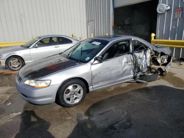 HONDA ACCORD EX 2000 with VIN 1HGCG2250YA023024 - Photo from auction