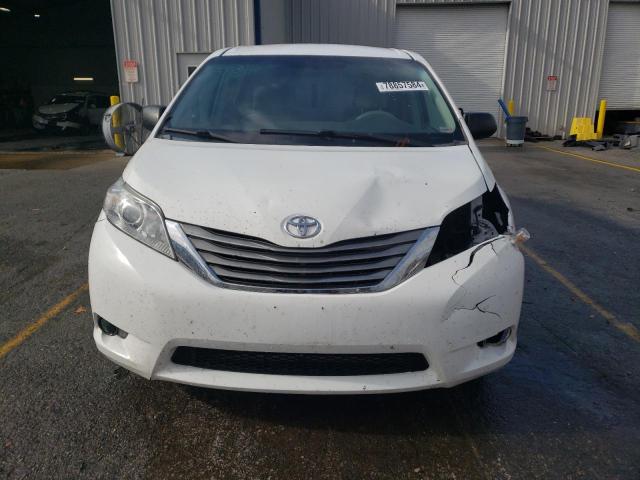 Photo 5 from auction – 2011 TOYOTA SIENNA with VIN 5TDZK3DC3BS147517