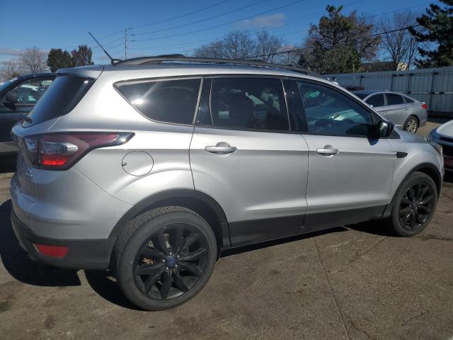 Photo 3 from auction – 2017 FORD ESCAPE SE with VIN 1FMCU0GD6HUB76738