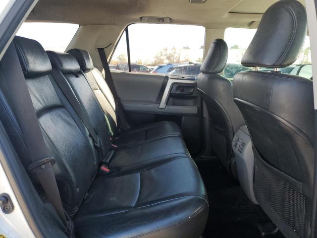 Photo 11 from auction – 2010 TOYOTA 4RUNNER SR with VIN JTEBU5JR6A5004884