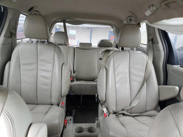 Photo 10 from auction – 2013 TOYOTA SIENNA XLE with VIN 5TDYK3DC8DS395020