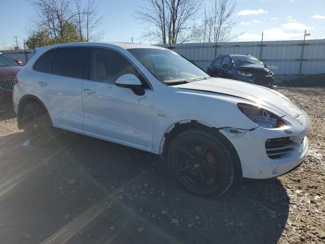 Photo 4 from auction – 2014 PORSCHE CAYENNE with VIN WP1AF2A25ELA40710