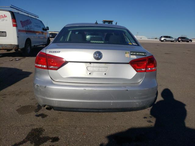 Photo 6 from auction – 2012 VOLKSWAGEN PASSAT S with VIN 1VWAP7A37CC015080