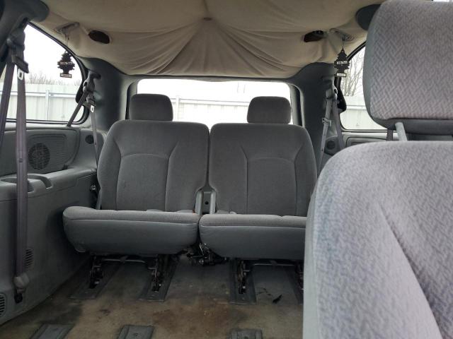 Photo 10 from auction – 2004 CHRYSLER TOWN & COU with VIN 2C4GP44R84R538452