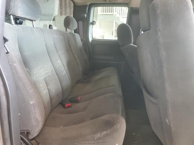 Photo 10 from auction – 2004 CHEVROLET SILVERADO with VIN 1GCHK29194E166143