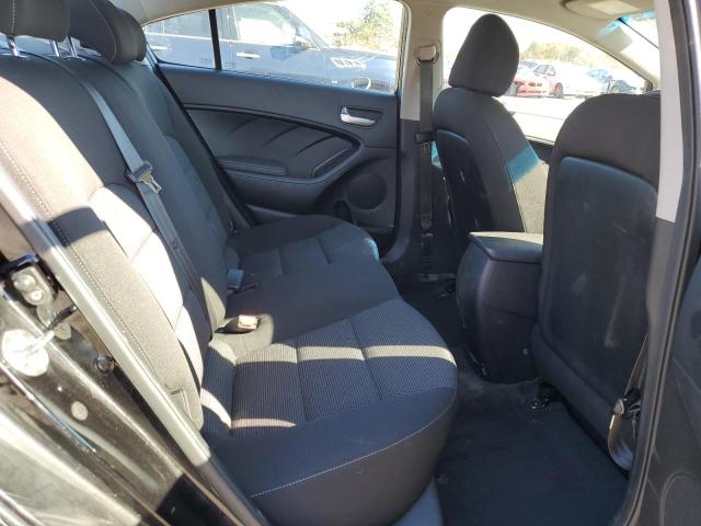 Photo 10 from auction – 2018 KIA FORTE LX with VIN 3KPFK4A72JE175124