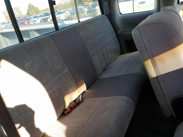 Photo 10 from auction – 1996 DODGE RAM 2500 with VIN 1B7KC23C0TJ169872