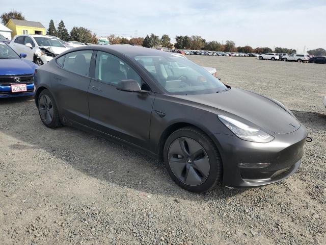 Photo 4 from auction – 2018 TESLA MODEL 3 with VIN 5YJ3E1EA8JF153069