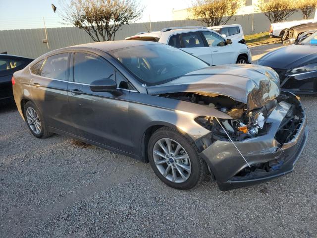 Photo 4 from auction – 2017 FORD FUSION SE with VIN 3FA6P0HD7HR126631