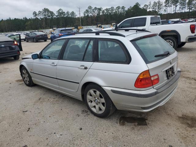 Photo 2 from auction – 2000 BMW 323 IT with VIN WBAAR3340YJM02162