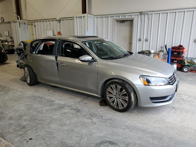 Photo 4 from auction – 2012 VOLKSWAGEN PASSAT SE with VIN 1VWBP7A37CC014161