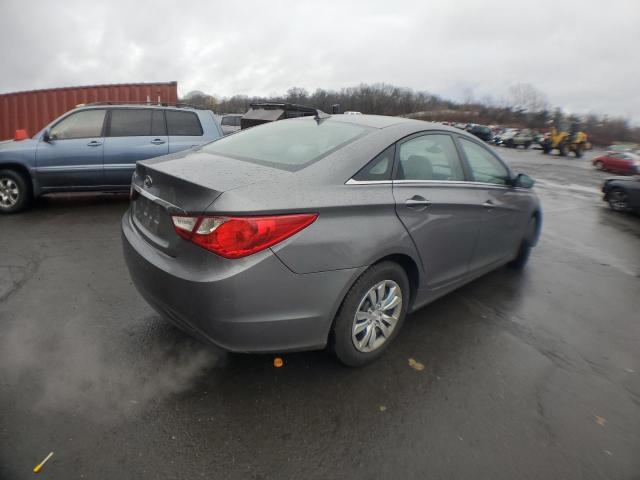 Photo 3 from auction – 2013 HYUNDAI SONATA GLS with VIN 5NPEB4AC7DH558453