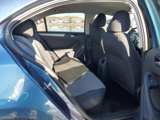 Photo 10 from auction – 2017 VOLKSWAGEN JETTA S with VIN 3VW2B7AJ8HM396090
