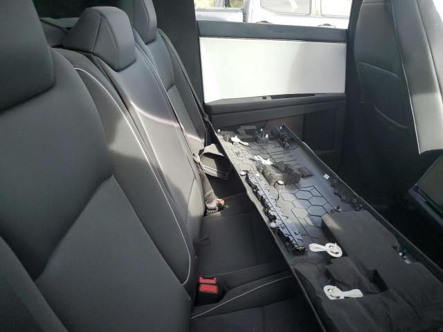 Photo 10 from auction – 2024 TESLA CYBERTRUCK with VIN 7G2CEHED3RA009891