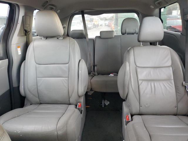 Photo 10 from auction – 2016 TOYOTA SIENNA XLE with VIN 5TDDK3DC9GS142193