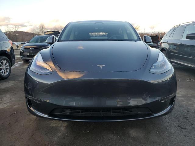 Снимка 5 от търг – 2024 TESLA MODEL Y с VIN 7SAYGAEE4RF207551