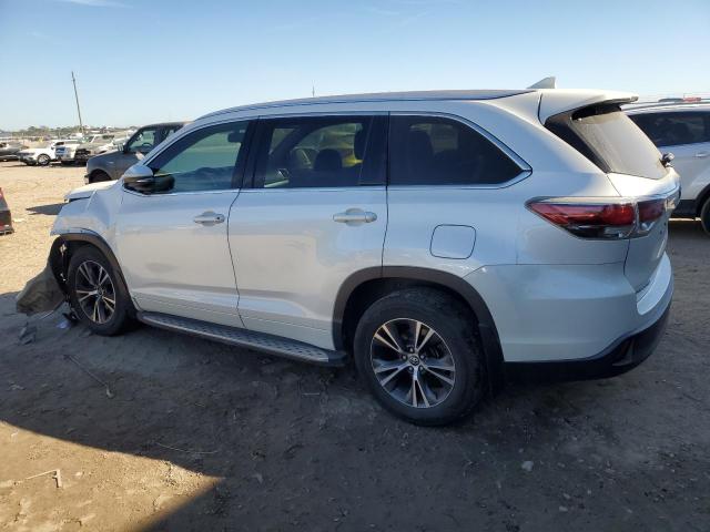 Foto 2 de la subasta – 2016 TOYOTA HIGHLANDER con VIN 5TDKKRFH8GS153236